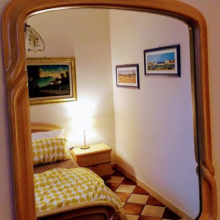 Вілла Casa A Scale Сульмона Екстер'єр фото